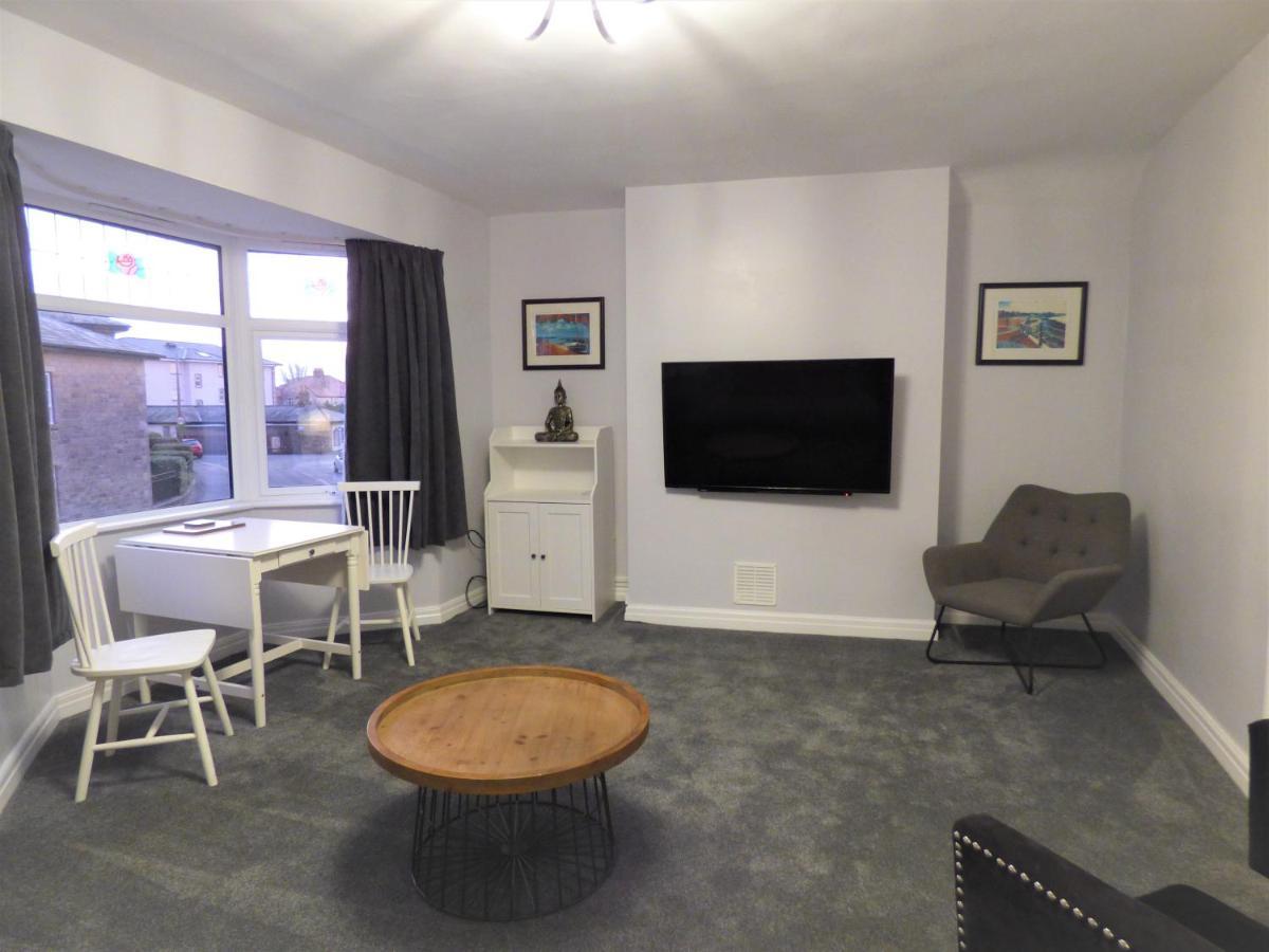 Bare Village Holiday Apartment Morecambe Dış mekan fotoğraf