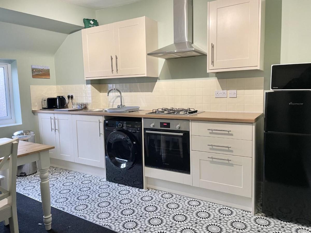Bare Village Holiday Apartment Morecambe Dış mekan fotoğraf